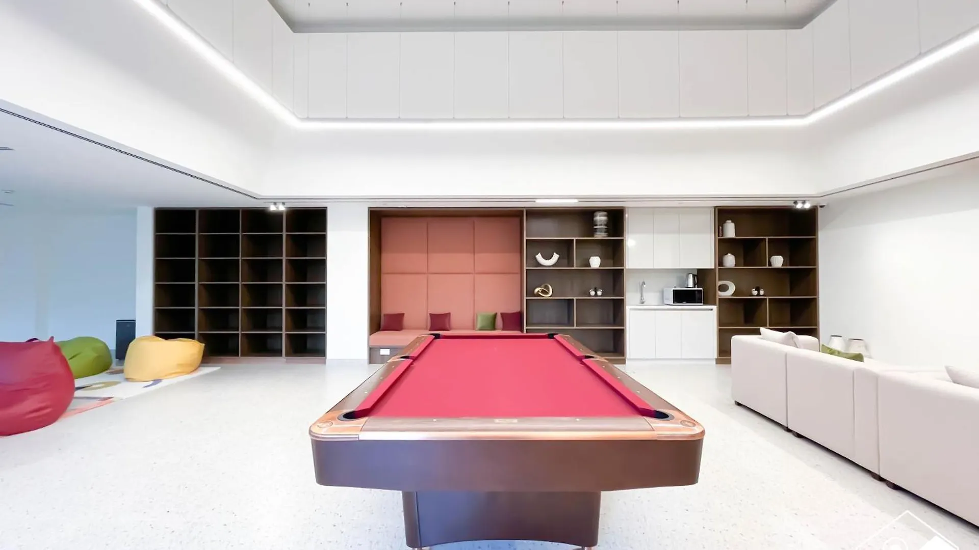 Spacious 2B In Sobha Creek Vistas ,Dubai