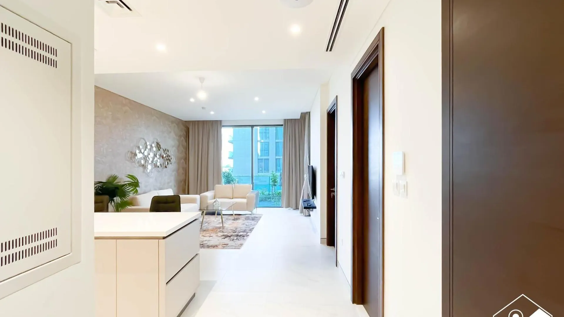 Spacious 2B In Sobha Creek Vistas ,Dubai Apartment