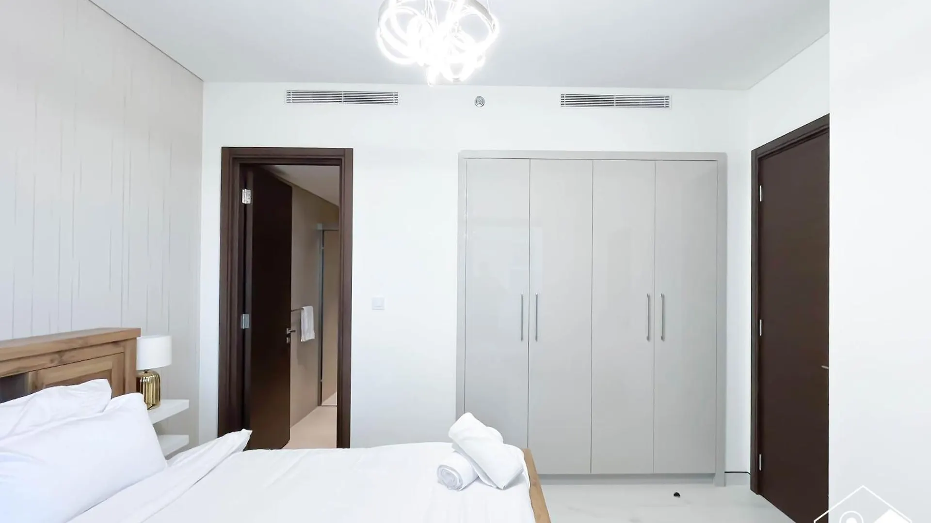 Spacious 2B In Sobha Creek Vistas ,Dubai United Arab Emirates
